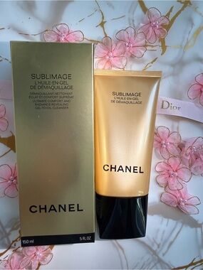 CHANEL Sublimage Gel-to-Oil Cleanser ñuxury gel to an oil makeup remover AMAZING
